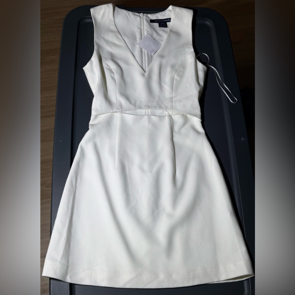 French Connection White V-Neck Sleeveless A-line Mini Dress Size XS